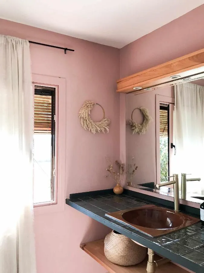 Cal Nin Lovelyhousesdiana Villa Sant Jordi Desvalls Spain