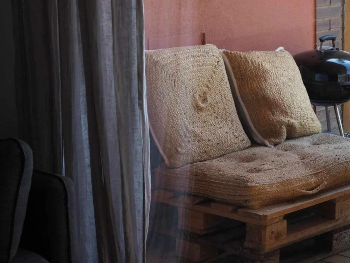 Vila Cal Nin Lovelyhousesdiana Sant Jordi Desvalls 0*,